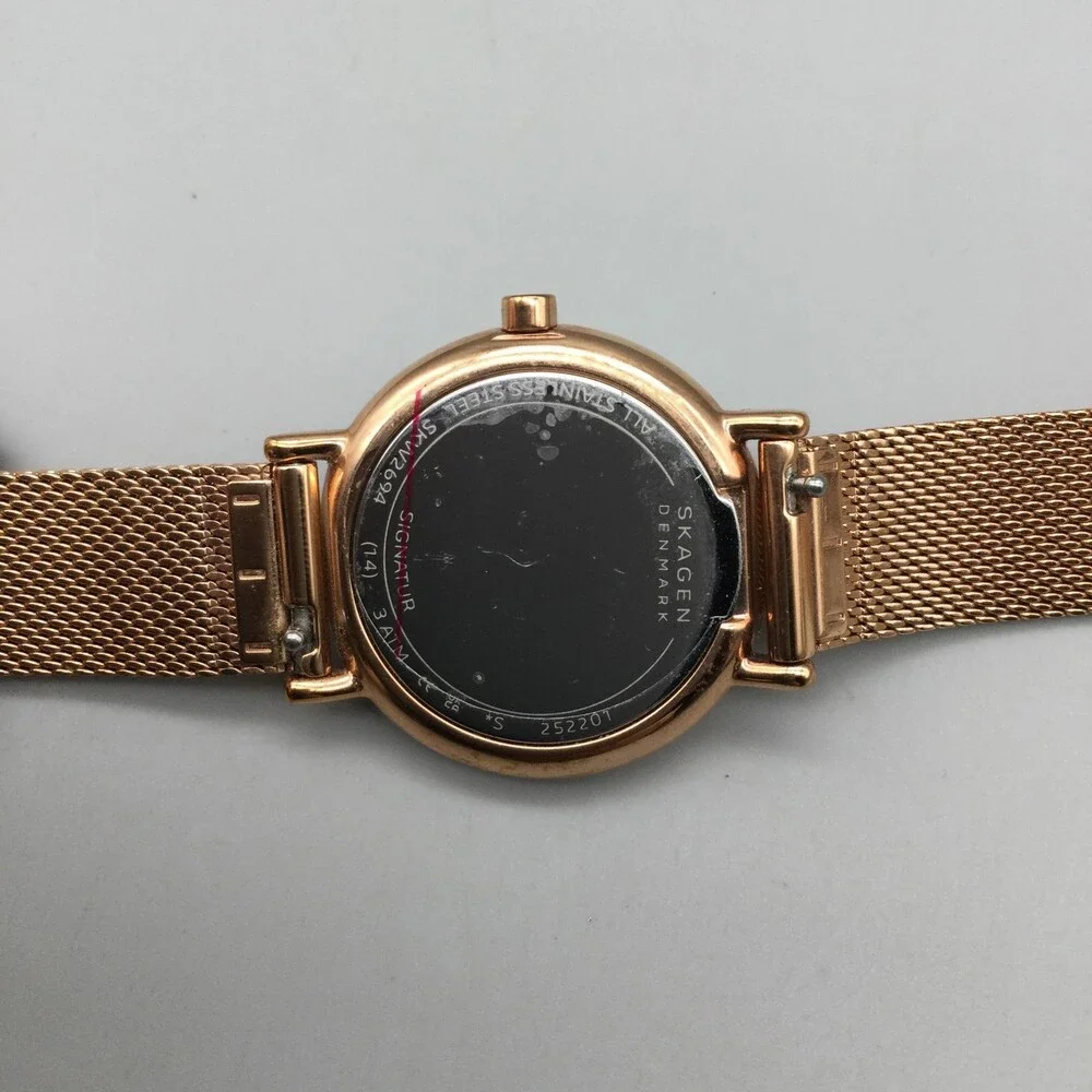 Skagen Signatur SKW2694 Womens Watch 29mm Rose Gold Tone Mesh New Battery